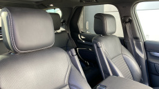 Land Rover Discovery 3.0 D300 Dynamic SE 5dr Auto Diesel Station Wagon